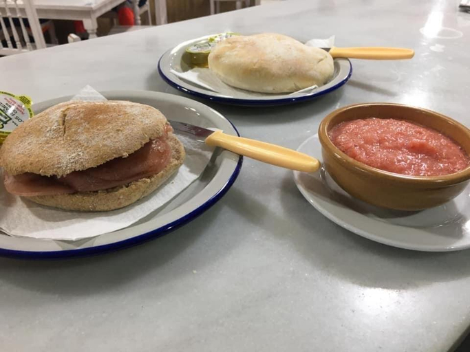 Food & Drinks 5, Hostal- Restaurante Estacion Via Verde, Cádiz