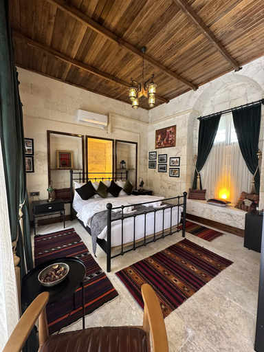Bedroom 2, Nomad Inn, Merkez