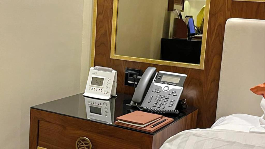 Bedroom 3, Bayat Hotel