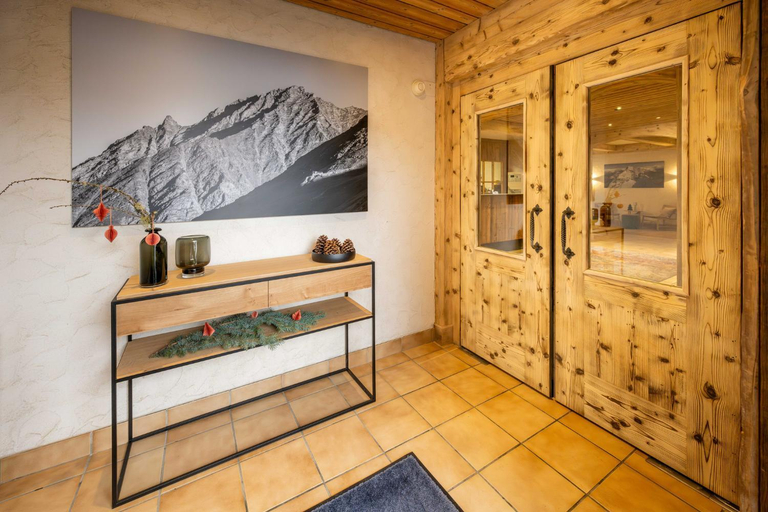 Public Area 2, Hotel Sarazena, Visp