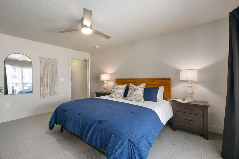 Bedroom 3, Urban Oasis near Breweries & Old Town - Free Bikes, Larimer