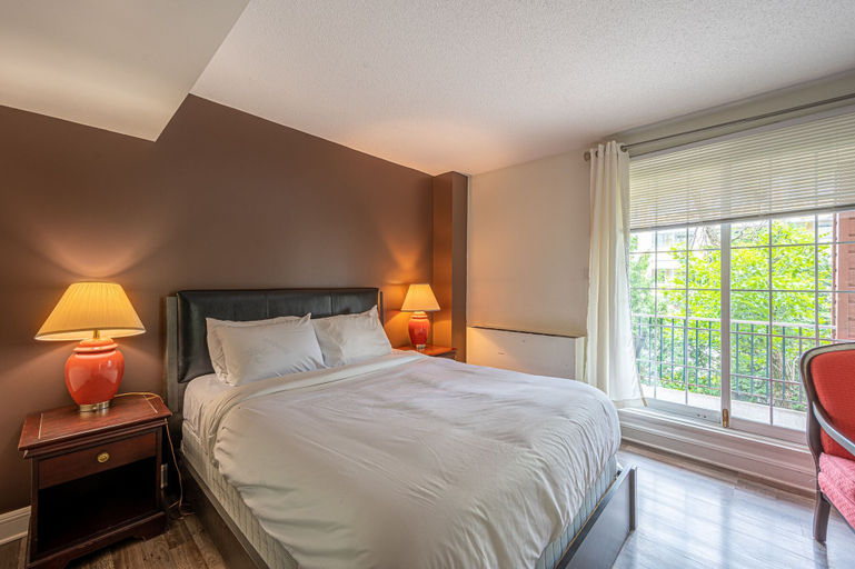 Bedroom 3, Le Domaine Chambre d'hôtel, Les Pays-d'en-Haut