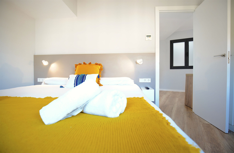 Bedroom 2, L'Aguila Apartments Turismo de Interior, Baleares