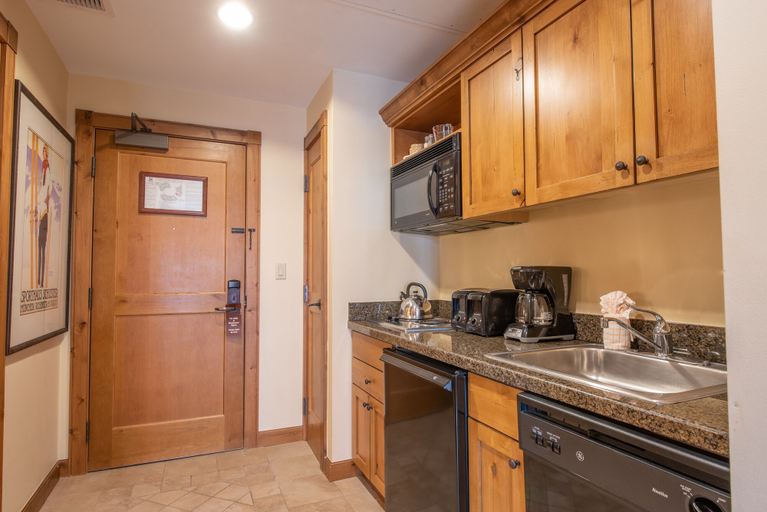 Private kitchen 3, Slopeside Studio Unit With Kitchenette Studio Bedroom Condo - No Cleaning Fee! by RedAwning, Gunnison