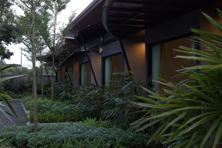 Others 3, Paklop Resort, Muang Lop Buri