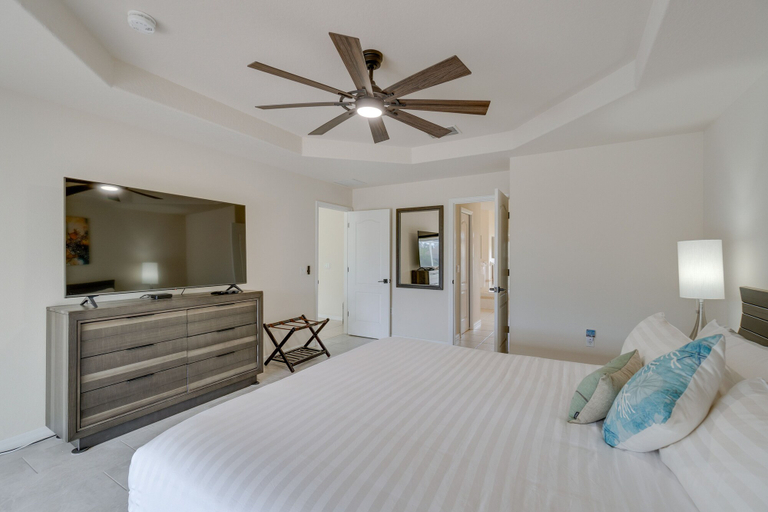 Bedroom 3, Canal Front Rotonda West Home By Beach, Charlotte