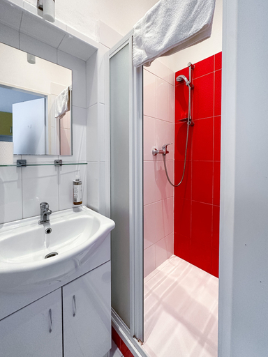 Bathroom 3, ELSO apartments, Praha 8