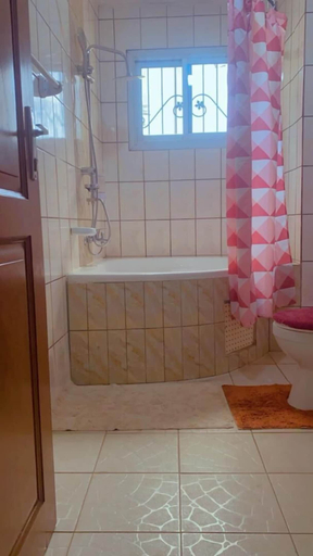 Bathroom 5, Résidences hôtelières Micheline et Emile, Bastos, Mfoundi