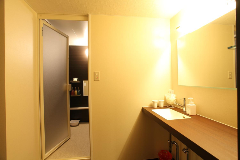 Bathroom 3, Town Hotel 41, Kanazawa