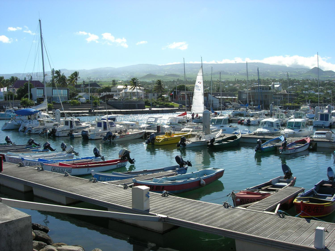 Surrounding environment, Hotel Le Nathania, Saint-Pierre