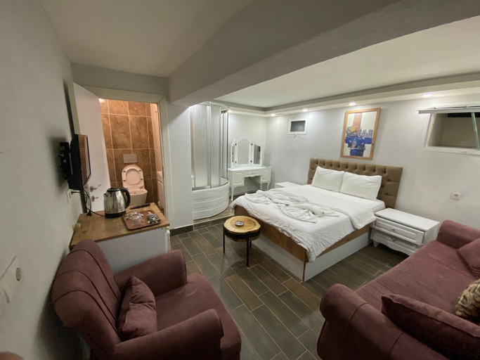 Bedroom 3, Cemre Suit, Kadıköy