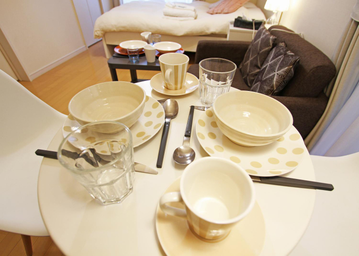 Food & Drinks 4, The Apartment Yokohama, Yokohama