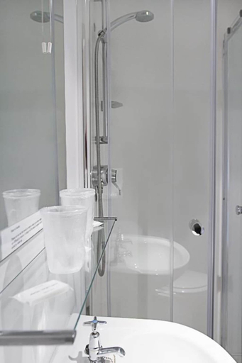 Bathroom 3, Afton Hotel, East Sussex