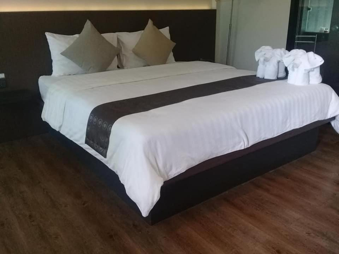 Bedroom 2, Paklop Resort, Muang Lop Buri