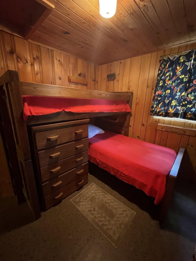 Room 2, Greens Limit 6 2 Bedroom Cottage by RedAwning, Cumberland
