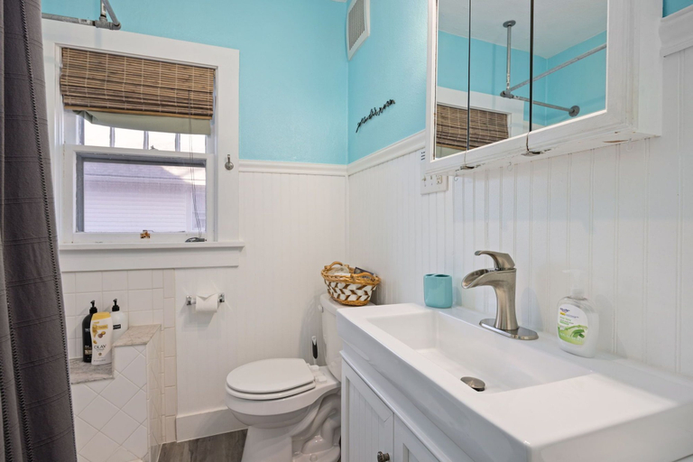Bathroom 4, Cozy Home in Downtown Loveland W/ Free Bikes!, Larimer