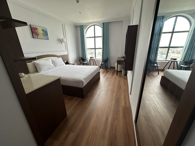 Bedroom 4, Ngoc Thu Palace, Long My