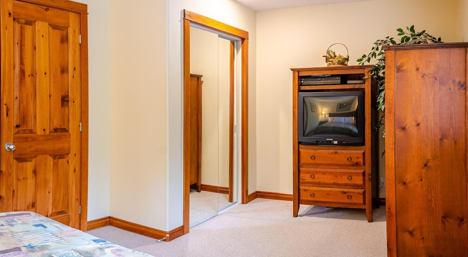 Bedroom 3, Timberline Village #38 By Bear Country, Thompson-Nicola