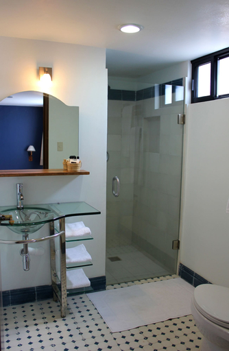 Bathroom 5, Entre Patios Hotel Boutique, León