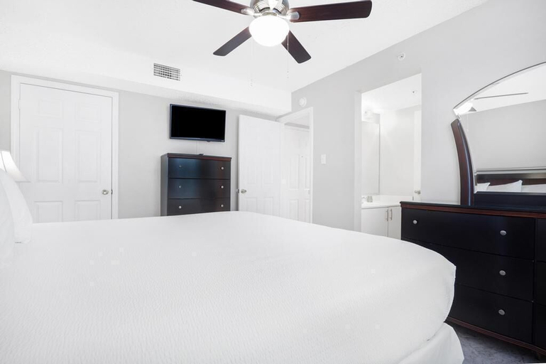Bedroom 4, 2br/2ba Sleeps 8, Beachfront w/ Pool, Baldwin
