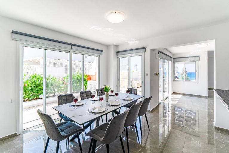 Facilities, Beach Front Aqua Marina by Ezoria Villas