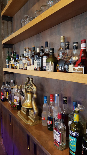 Food & Drinks 5, Hotel Le Cercle, Manche