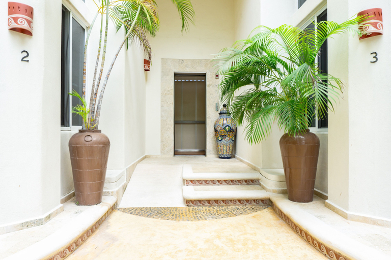 Exterior detail, Royal Palms 8 2 Bedroom Condo by RedAwning, Cozumel