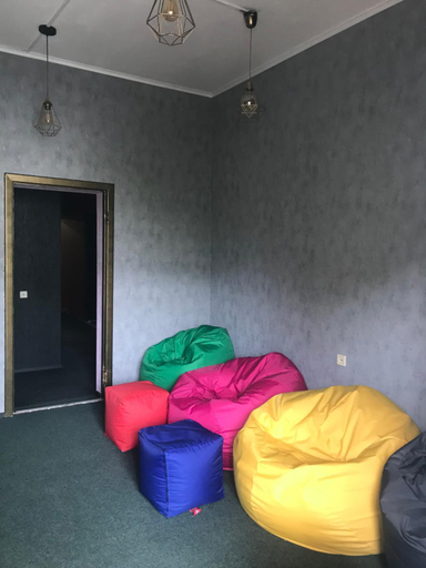 Others 2, Kosher Hostel, Odes'ka