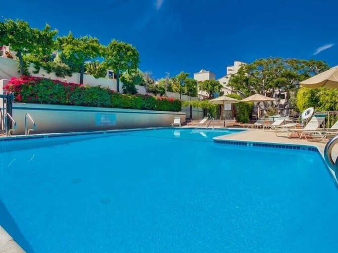 Pool 4, Beachfront Townhome in Solana Beach features Private Den SS166 by RedAwning, San Diego