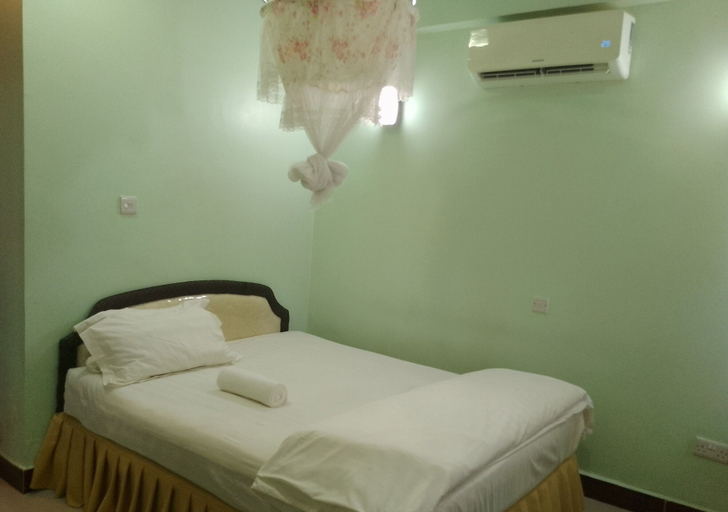 Bedroom 2, Nemarts Hotel, Ilala