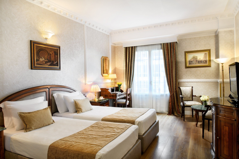 Bedroom 3, Mediterranean Palace Hotel, Central Macedonia