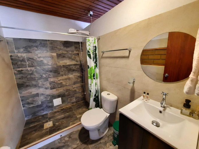 Bathroom 5, hotel pliosaurio campestre, Villa de Leyva