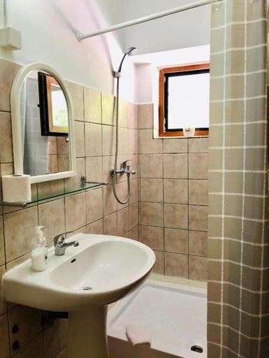 Bathroom 5, Pensiunea Kalinder, Busteni
