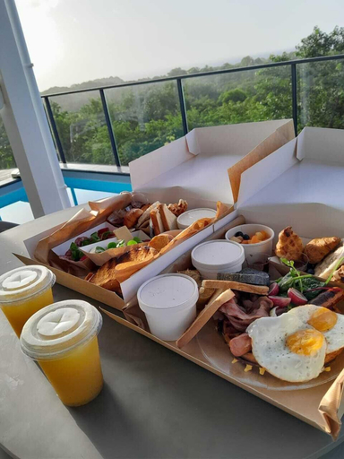 Food & Drinks, Vista del Mar, Sainte-Anne