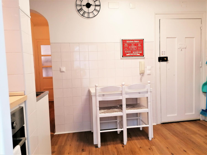 Others 4, Apartments in the Castle of S Jorge, Lisbon
