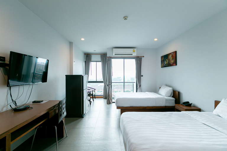 Bedroom 8