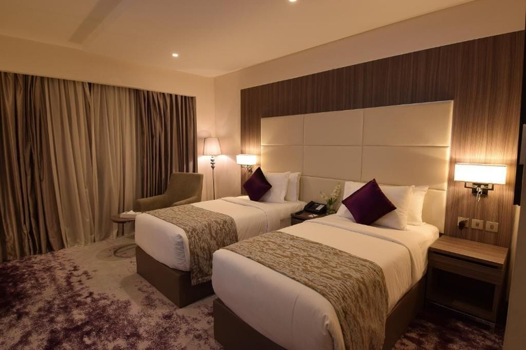 Bedroom 3, Paradise Elite Hotel Al-Tahlia Jeddah, Jeddah