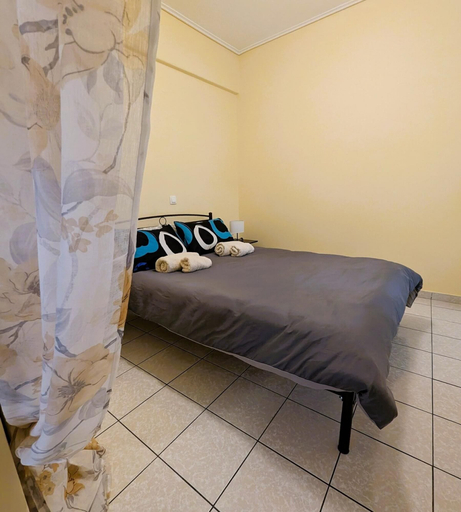 Others 2, Central Apartment in Agios Konstantinos, Central Greece