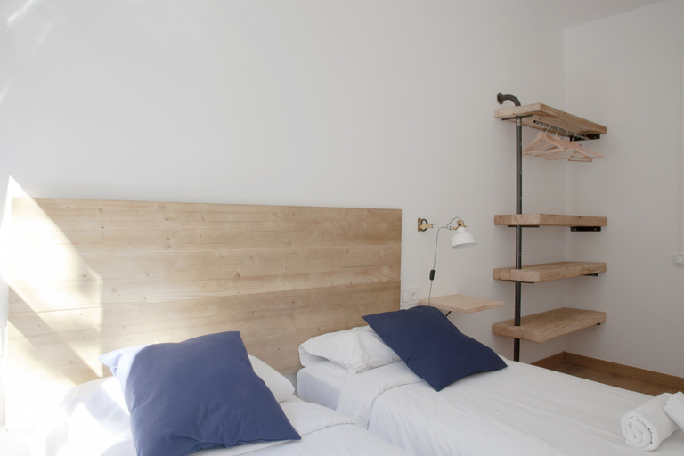 Bedroom 2, My Address in Sant Antoni, Barcelona
