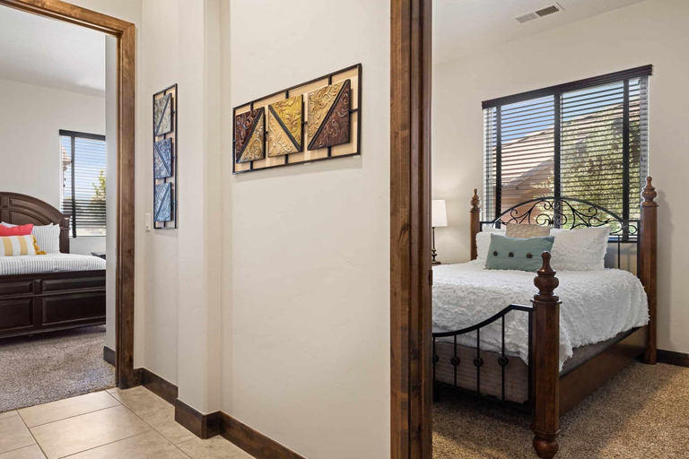 Bedroom 3, Coral Vista Villa by RedAwning, Washington