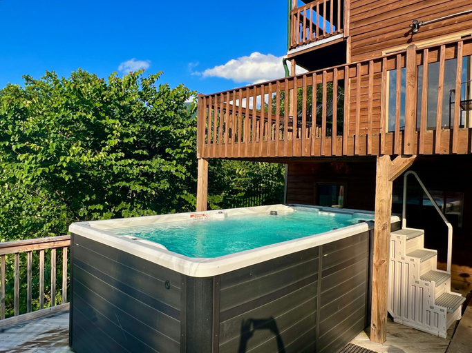 Sport & Beauty 4, Little Greenbriar Lodge, Sevier