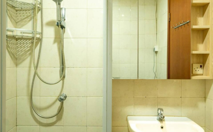 Bathroom, Charming & lovely 1BR Near GI Mall | Thamrin, SCBD, Central Jakarta