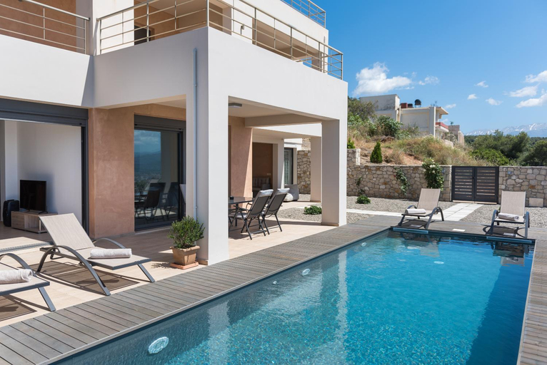 Sport & Beauty 1, Luxury Villa Mystique with Amazing Seaview, Crete