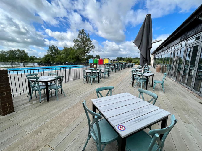 Others 4, Cotswold Lodge - Pet Friendly, Gloucestershire