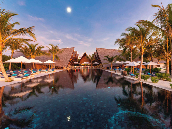 Exterior & Views 2, Kuredhivaru Resort & Spa Maldives