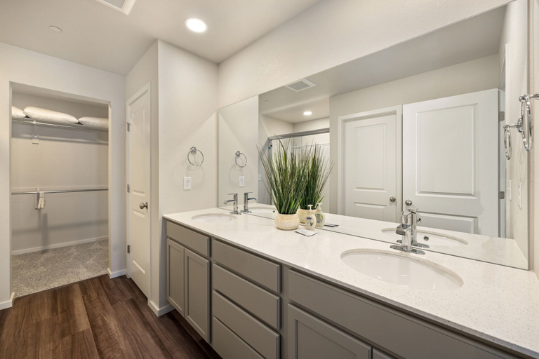 Bathroom 4, Modern Farmhouse Townhome – Great Central Location!, Larimer