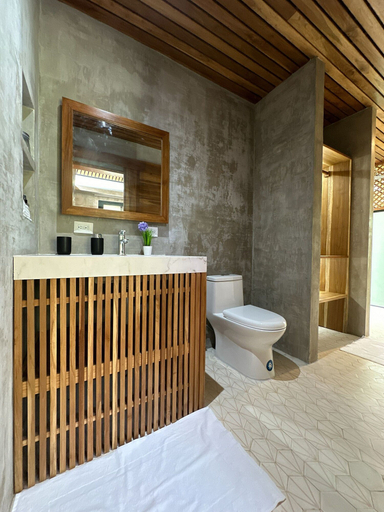 Bathroom 3, Serenity Bungalows, Talamanca