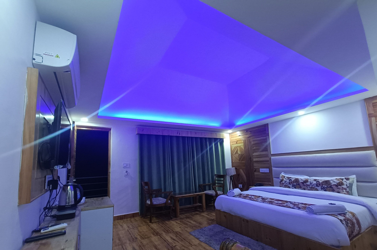 Bedroom 4, The Himalayan Odyssey and Cottages, Kangra