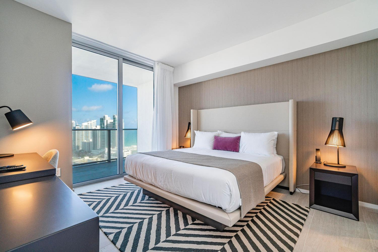 Bedroom 3, Hyde Beach House Hollywood Private Suites, Broward