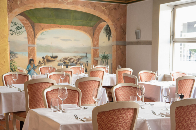 Food & Drinks 4, Tailormade Hotel AL GIARDINETTO Biasca, Riviera